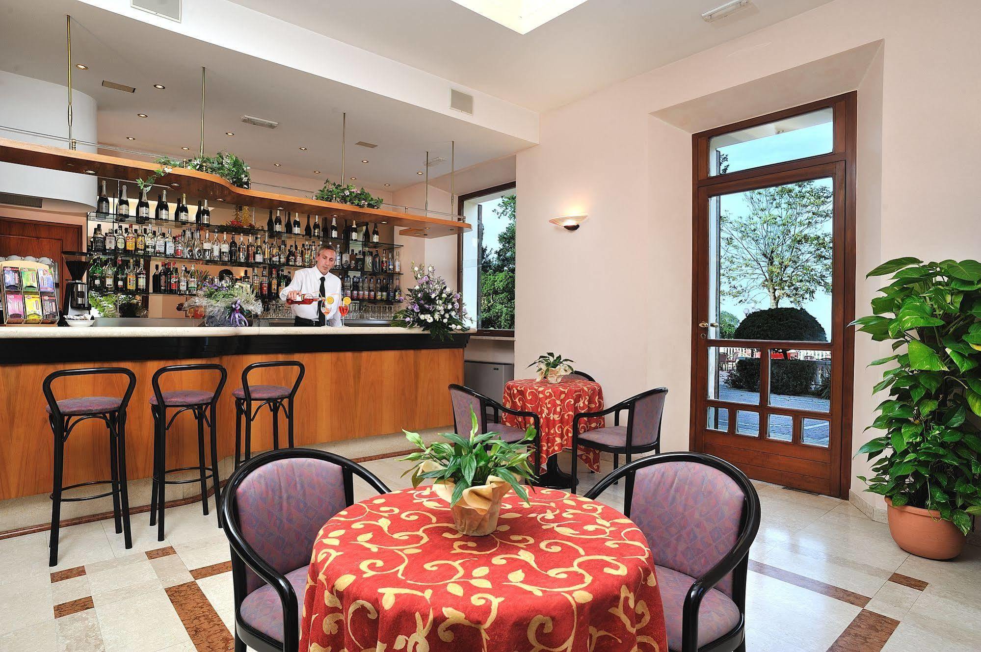 Hotel Bel Sit 西尼加利亚 外观 照片